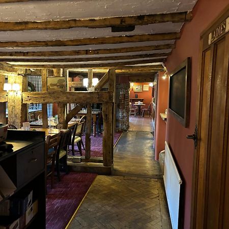 The Red Cow Hotel Heydon  Buitenkant foto