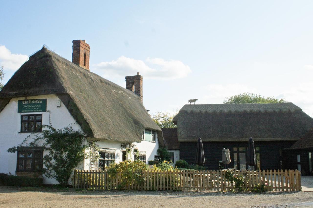 The Red Cow Hotel Heydon  Buitenkant foto